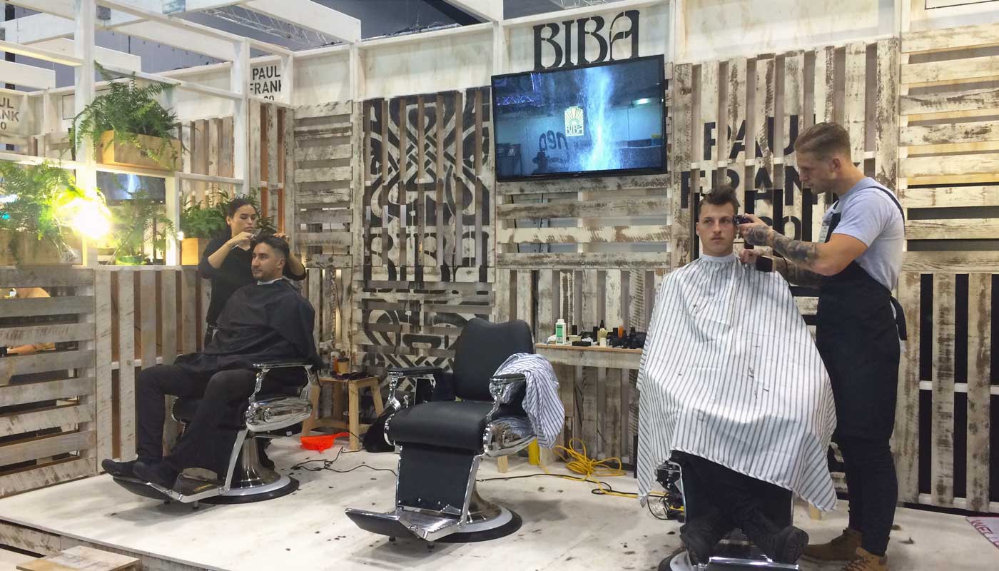 Timely demos at Hair Expo 2016